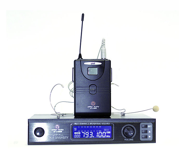 Arthur Forty PSC U-960B (UHF)