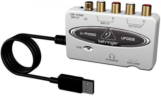 BEHRINGER U-PHONO UF0202