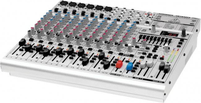 BEHRINGER UB1832FX-PRO
