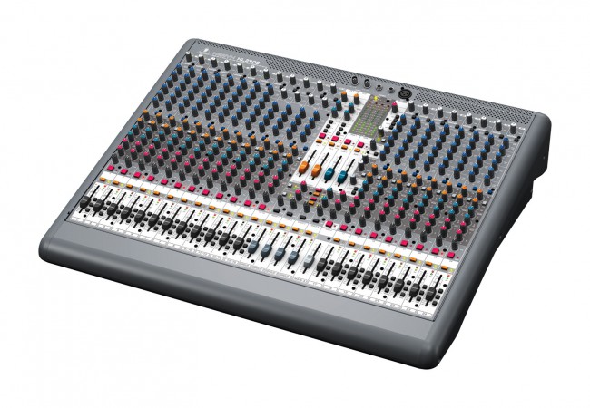 BEHRINGER XL2400