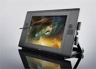 ������������� �������� ������� Cintiq 24HD �� Wacom ���. DTK-2400