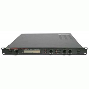 ROLAND SN550